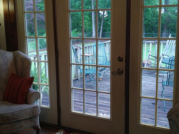 4th image of 2403 Sparre Dr