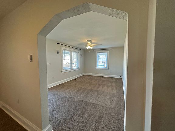 5th image of 8566A Tidewater Dr