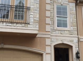 5706 Winsome Ln, Houston, TX 77057