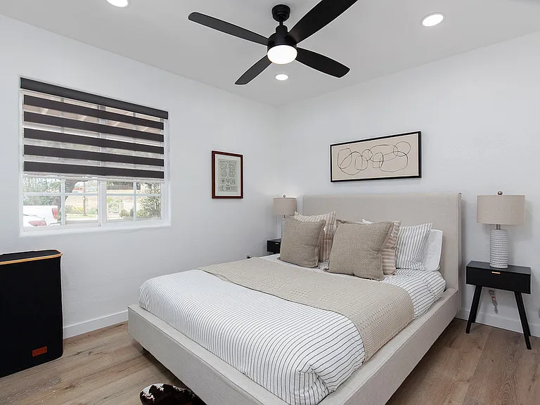 5609 Cervantes Ave — Photo 11