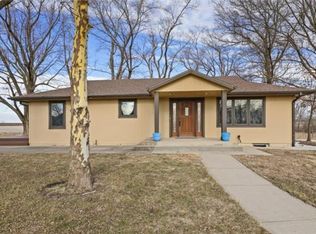 25048 Indianapolis Rd, Wellsville, KS 66092