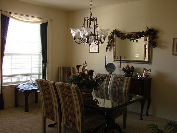 Formal Dining