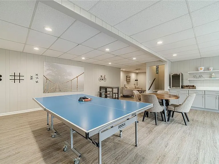 691 Harbor Cv — Photo 46