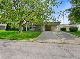 623 Circle Ct, New Whiteland, IN