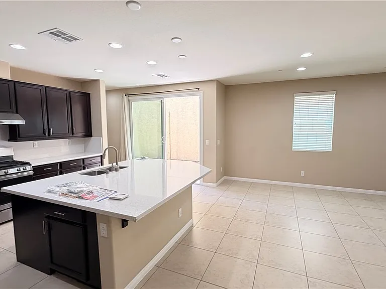 3024 Paladi Ave — Photo 16