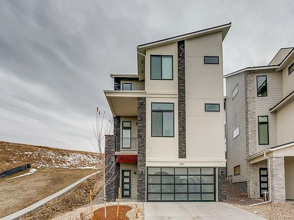 2nd image of 4325 N Meadows Dr