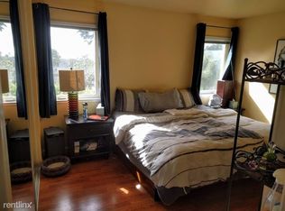 581A Brighton Rd, Pacifica, CA 94044