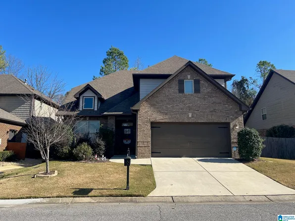 378 Holland Lakes Dr S, Pelham, AL 35124
