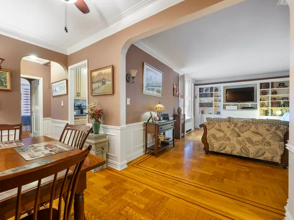 4445 Post Road image 5 of 14