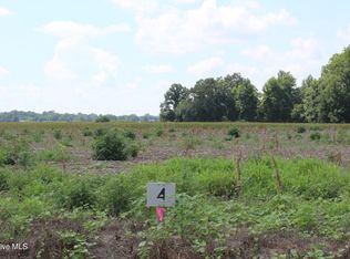 938 Whaley Rd, Kinston, NC 28501