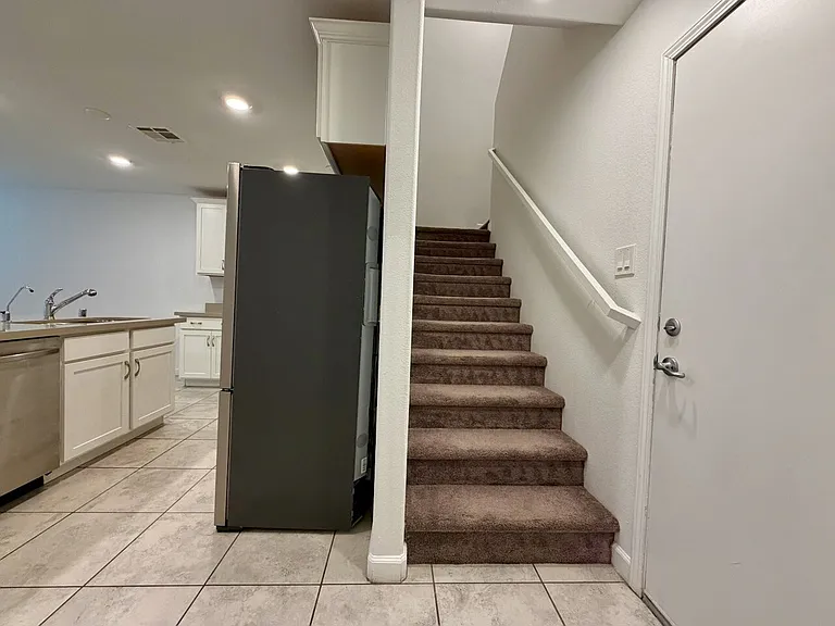 691 Pickled Pepper Pl — Photo 16