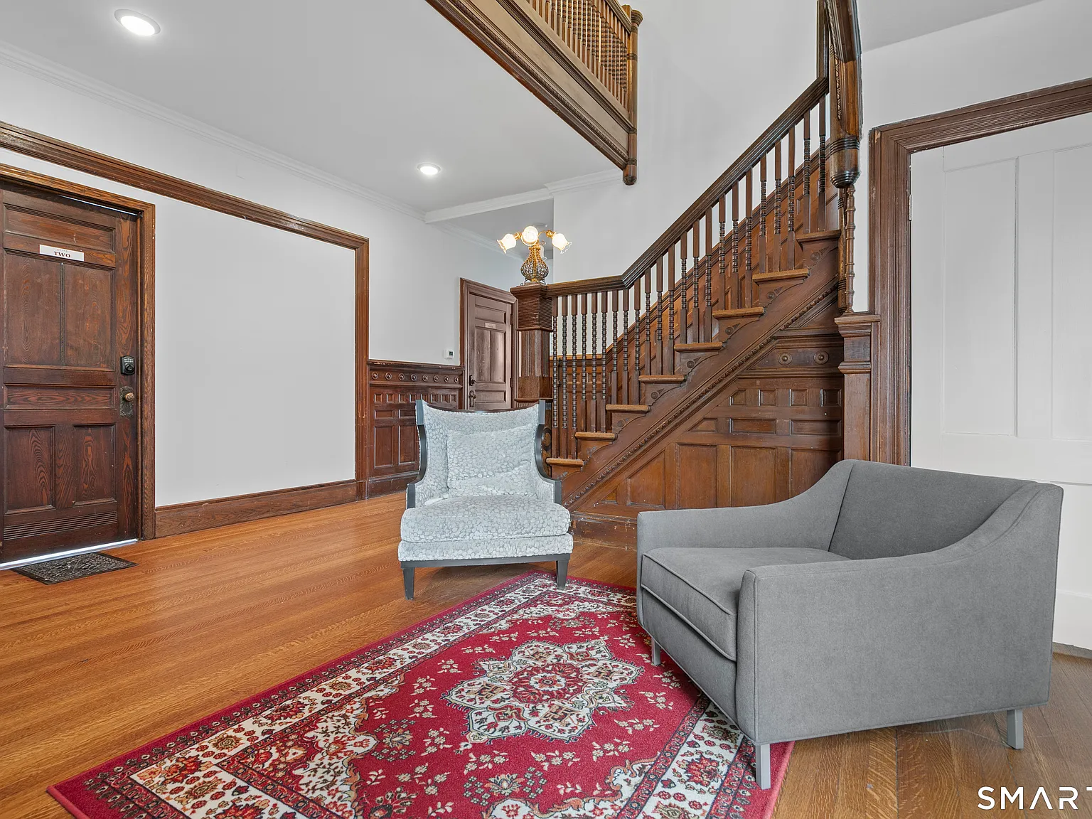 6 bed, 3.0 bath, 3100 sqft, $8,000 — Photo 4
