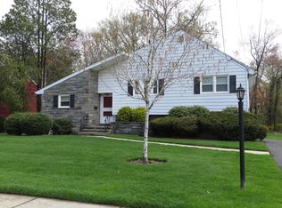 393 Hopper Ave, Ridgewood, NJ 07450