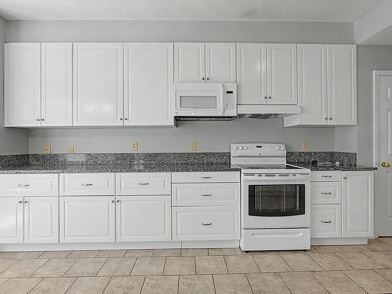 11025 Crystal Falls Ln — Photo 10