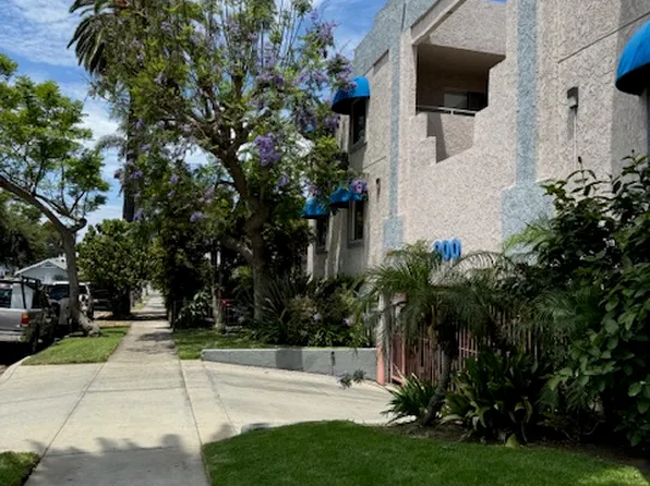 900 Rose Ave #2, Long Beach, CA 90813