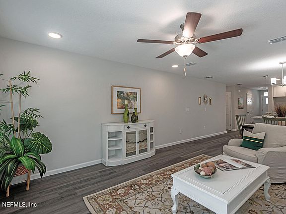 2nd image of 8639 CRYSTALLINE Lane