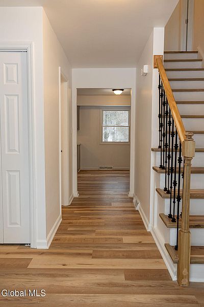 5th image of 3009 Acorn Court