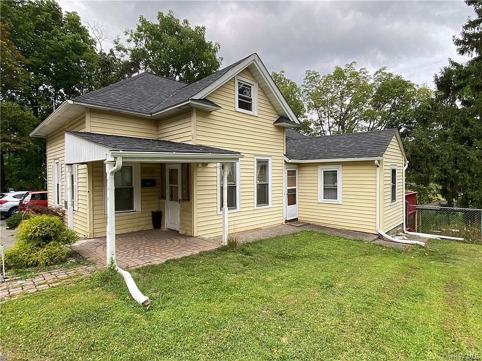 1st image of 14-16 Woods Pl