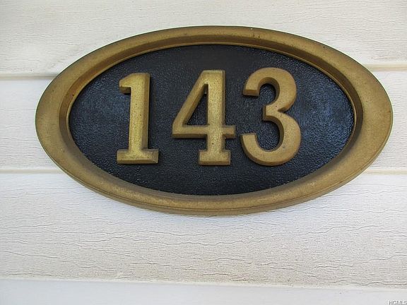 3rd image of 143 Moore Ave #1
