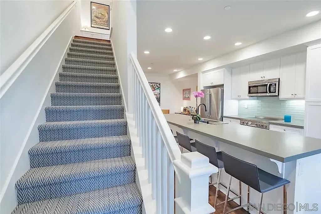 1108 Sea Glass Way — Photo 2