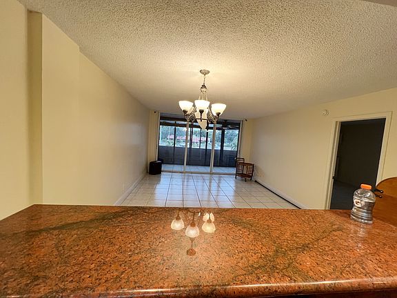 Living Room 1c