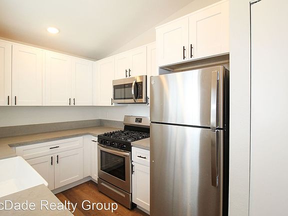 3rd image of 3635 Herman Ave #9850373