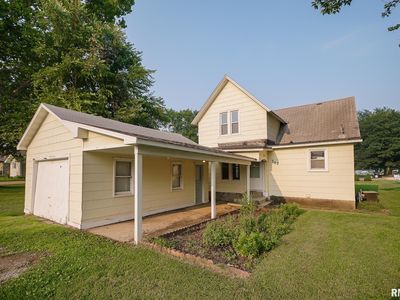 302 N Mason St, Deer Creek, IL, 61733