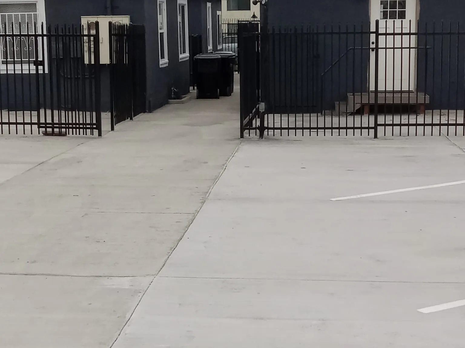 1 bed, 500 sqft, $1,800 — Photo 3