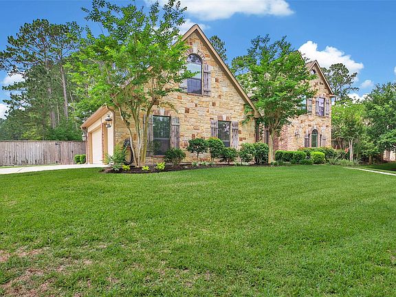 5th image of 40503 Manor Dr