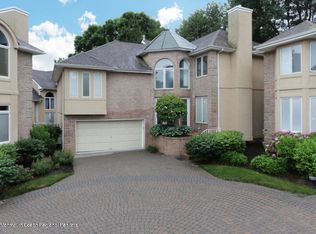 12 Baltusral Ct, Holmdel, NJ 07733