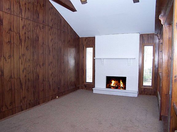 4th image of 8 Washington Ave