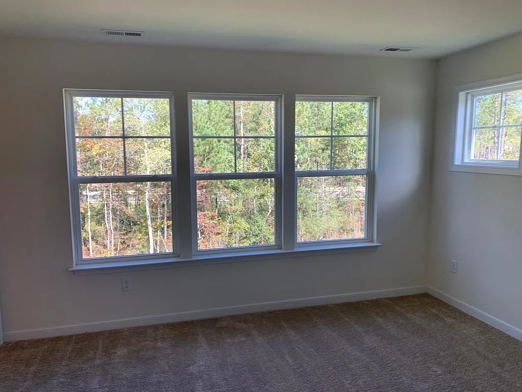 Building Photo - 18352 Palisades Ct