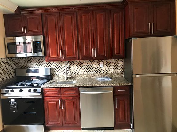 2nd image of 14129 78th Ave #2