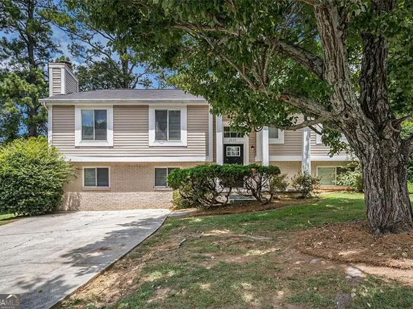 2039 Raintree Pl, Lithonia, GA 30058