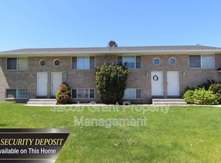 1940 S Ammon Rd APT 1, Ammon, ID 83406