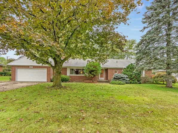1127 Briarcliff Ave, Alliance, OH 44601