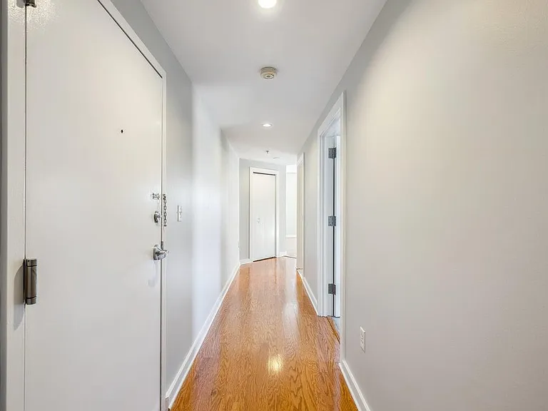 534 Commonwealth Ave #7D — Photo 9