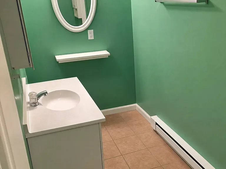 72 Conklin Ave #3 — Photo 10