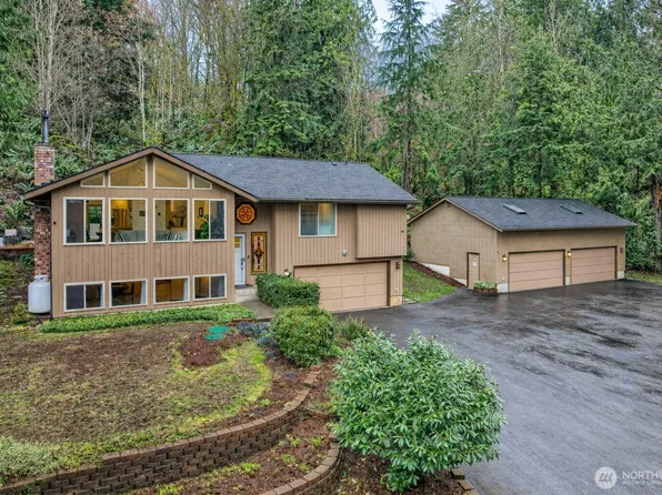 38805 258th Avenue SE, Enumclaw, WA 98022