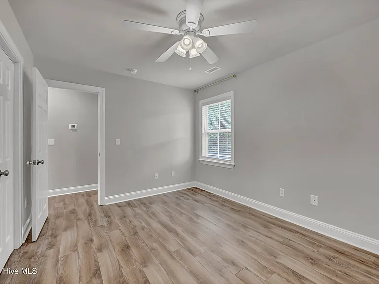 720 S 7th St — Photo 15