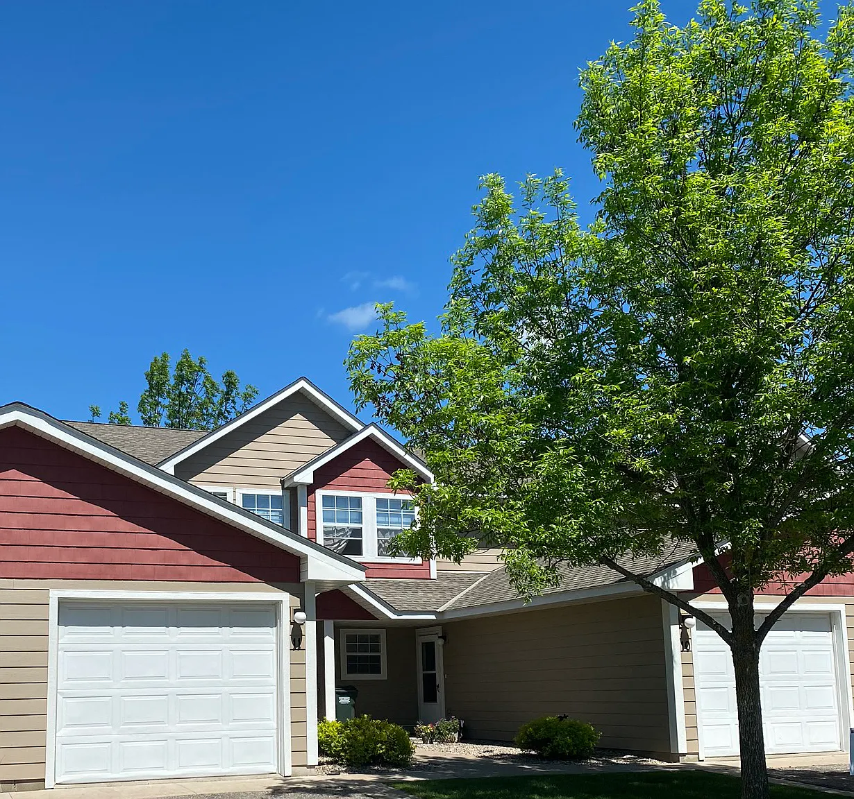 Countryside Townhomes — Photo 2