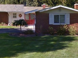 3846 Hi Villa Dr, Lake Orion, MI 48360
