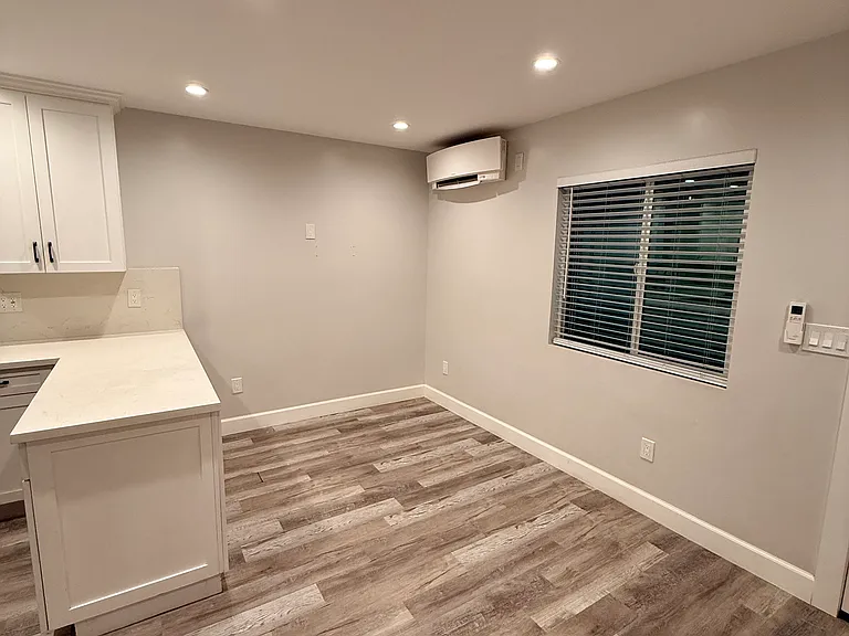 12952 Lemay St — Photo 6