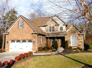 270 Plumstead Ln, Clemmons, NC 27012