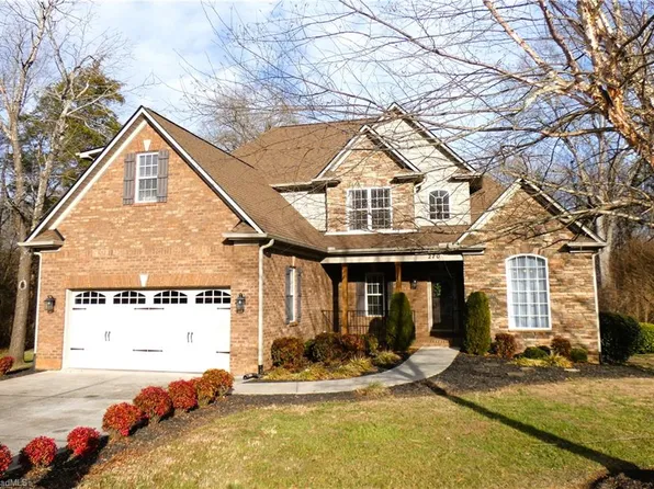 270 Plumstead Ln, Clemmons, NC 27012