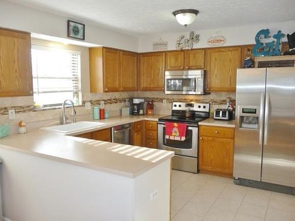 4th image of 570 River Pebble Dr