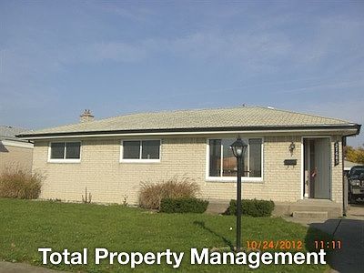 2nd image of 27685 Larry St