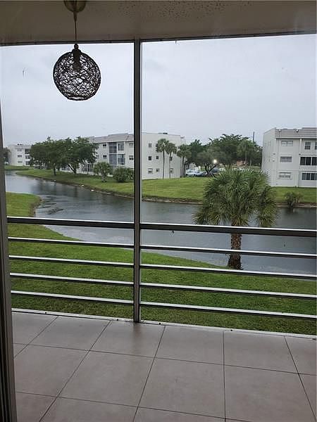 1st image of 8460 Sunrise Lakes Blvd