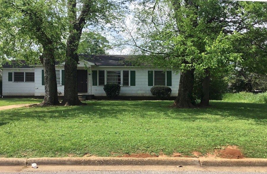 1st image of 624 36th Ave