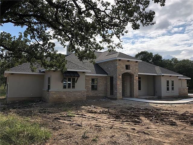 1st image of 205 Highland Oaks